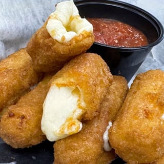 Mozzarella Sticks (6)